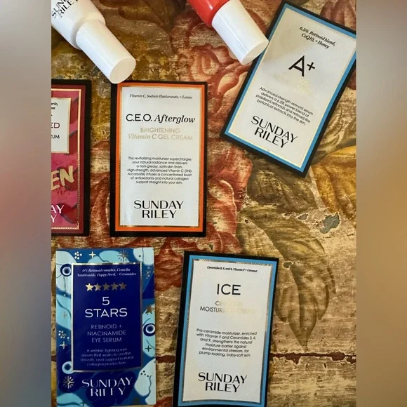 🦋Sunday Riley Bundle - Picture 5 of 9
